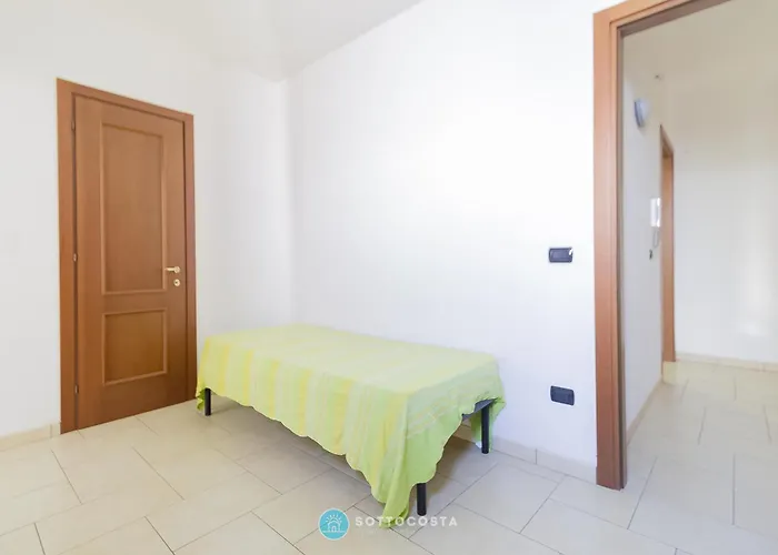 Luigi's Flat - * 切萨雷奥港